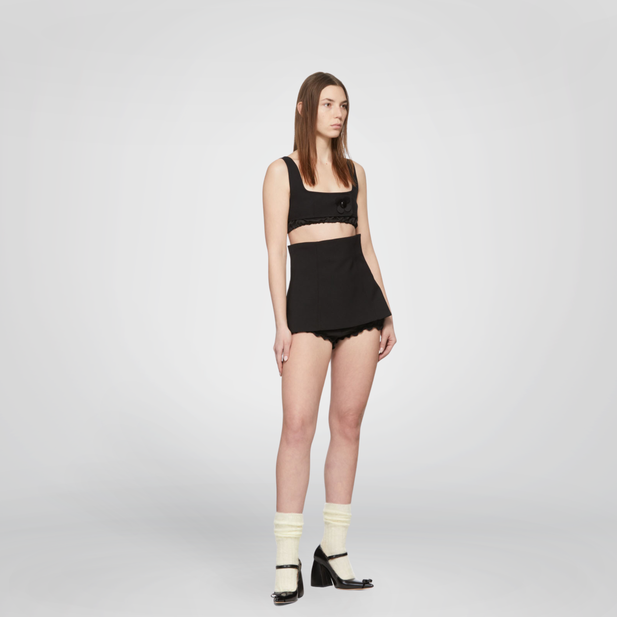 BLACK HIGH-WAIST SHORTS
