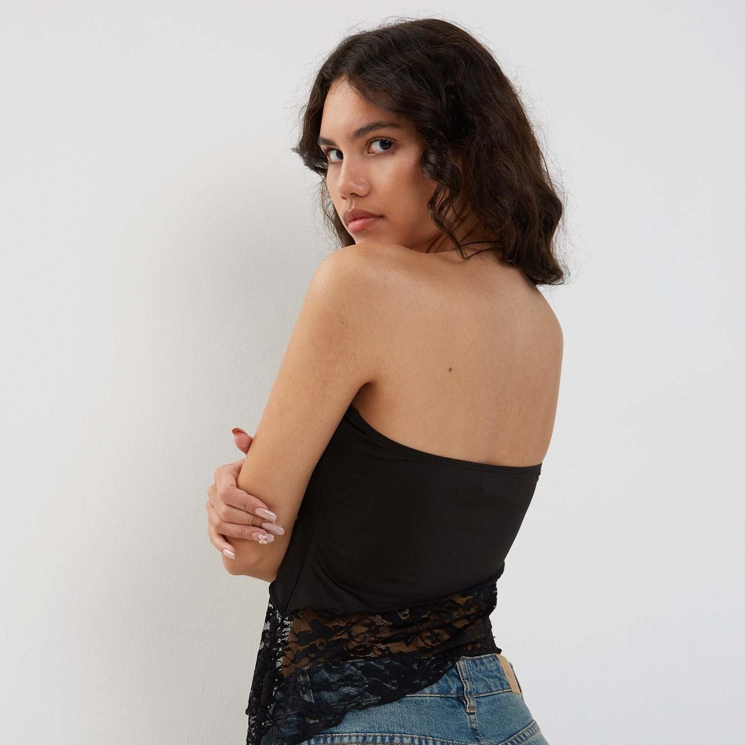 BLACK LACE TUBE TOP