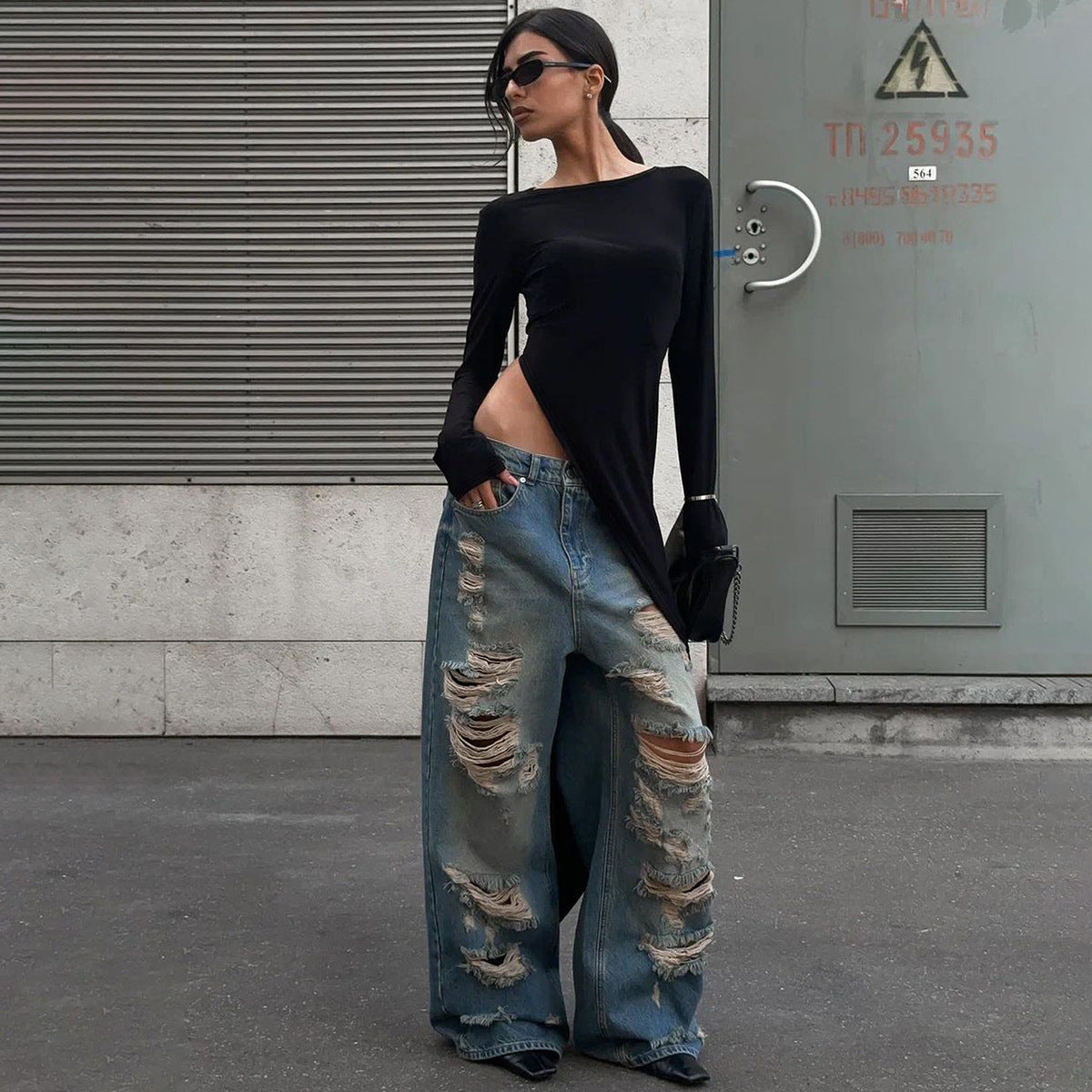 LONG SLEEVE ASYMMETRICAL TOP
