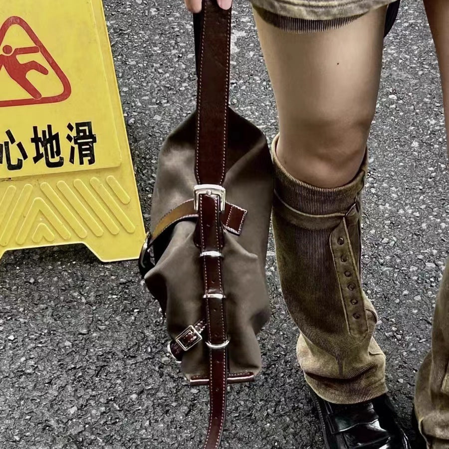 BUCKLE STRAP SHOULDER BAG