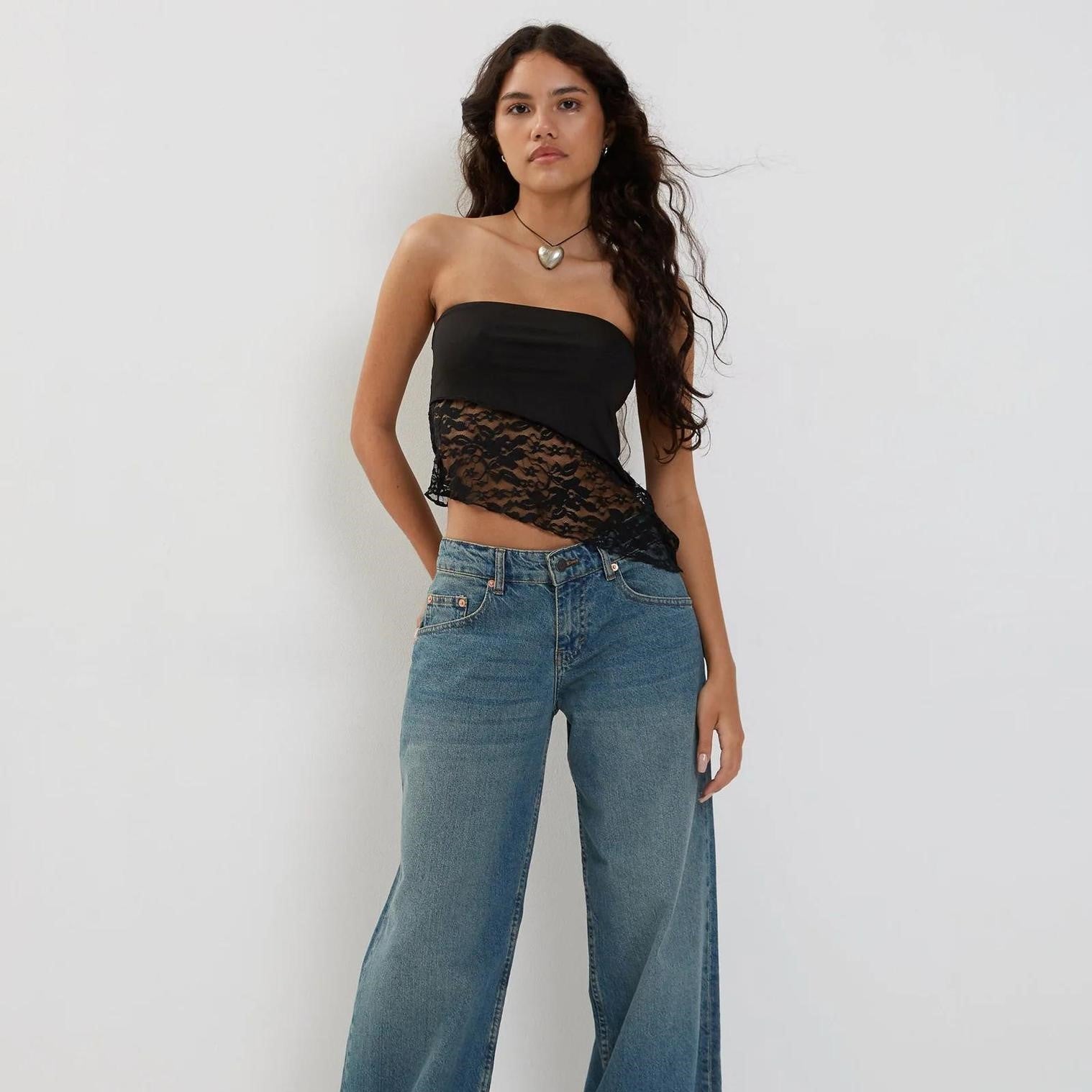 BLACK LACE TUBE TOP