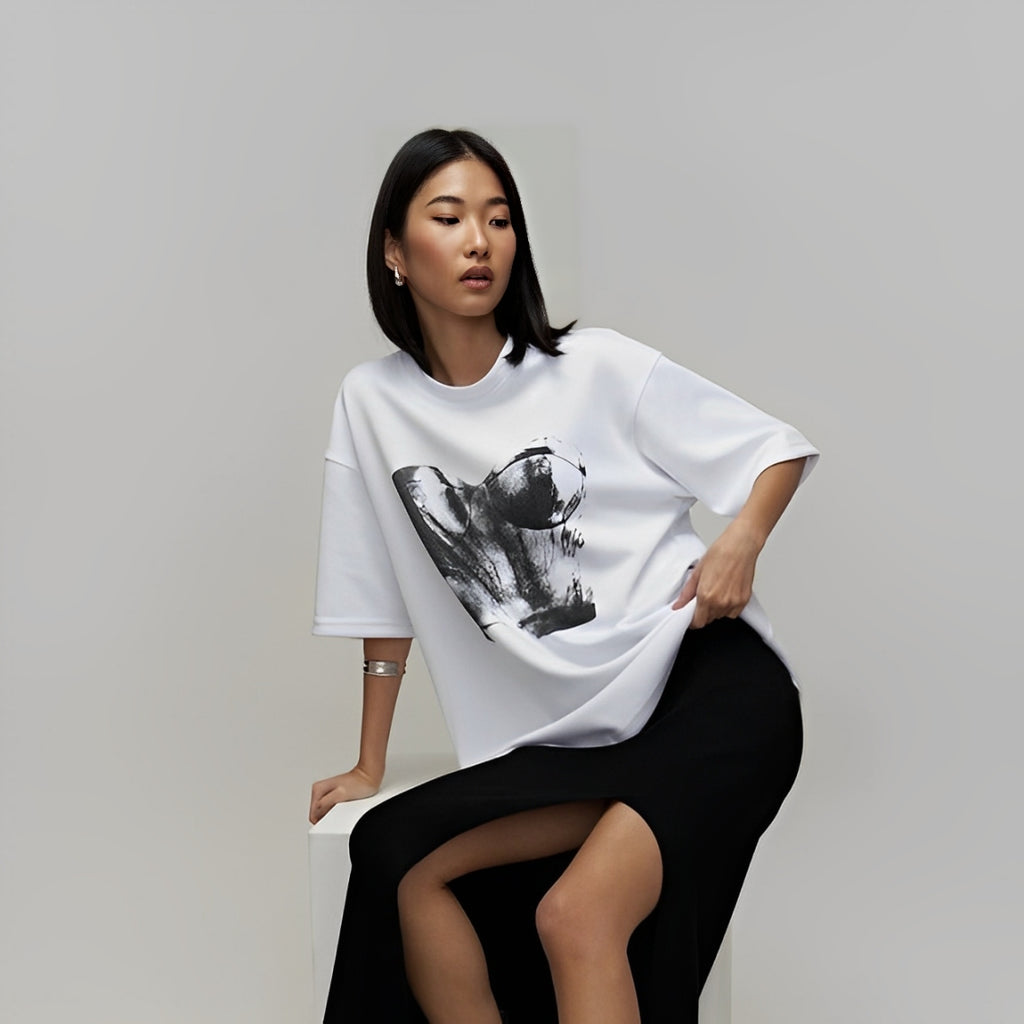WHITE T-SHIRT WITH CORSET PRINT