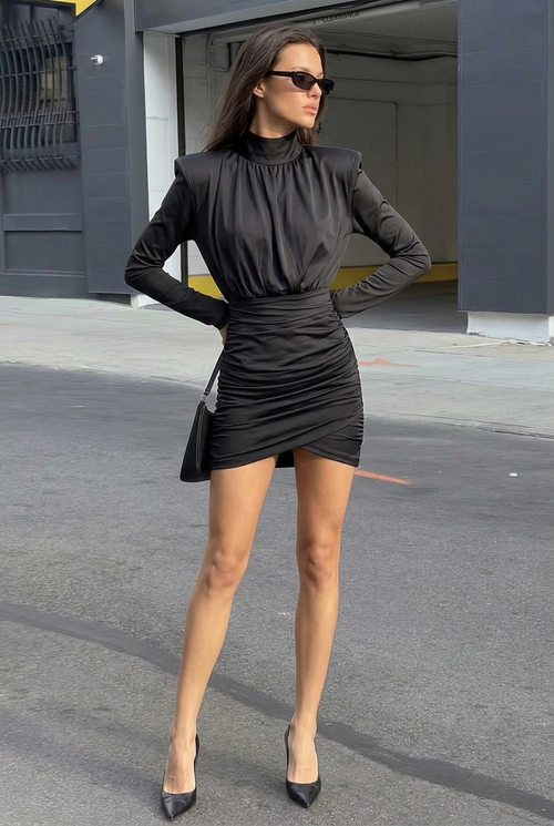 BLACK HIGH-NECK LONG SLEEVE MIDI DRESS