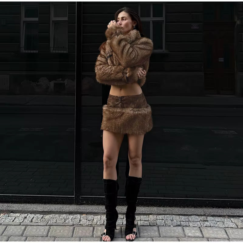 FAUX LEATHER AND FUR MINI SKIRT
