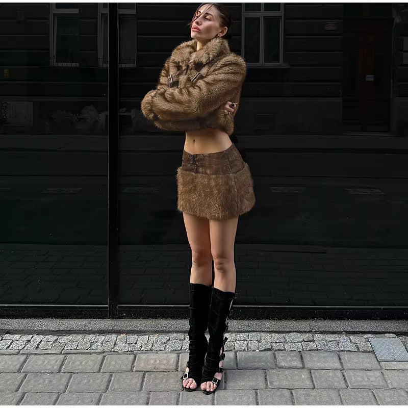 FAUX LEATHER AND FUR MINI SKIRT