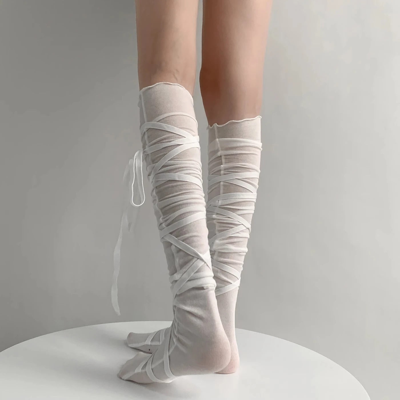 SHEER LACE-UP KNEE-HIGH SOCKS