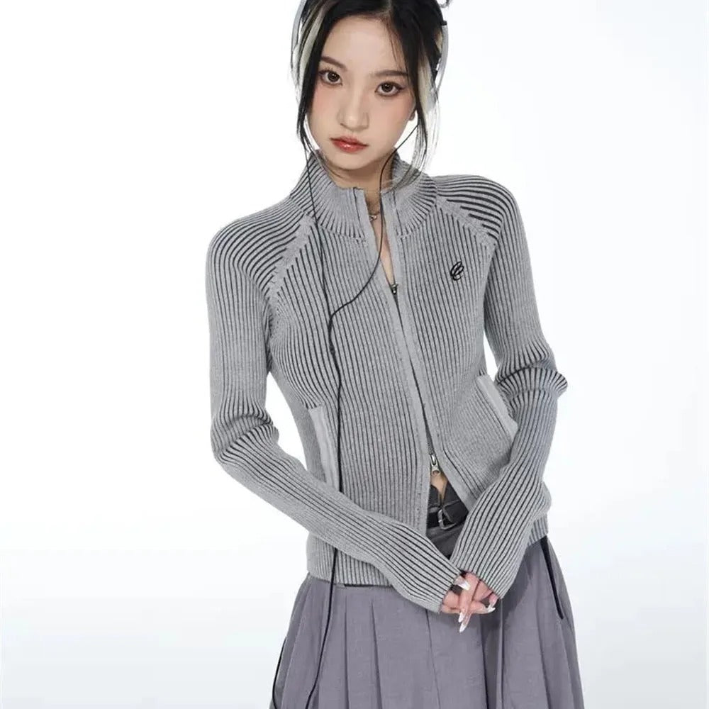 Y2K EMBROIDERED RIBBED ZIP-UP CARDIGAN