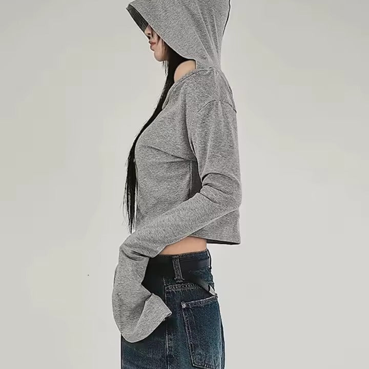 OFF-SHOULDER HOODED SWEATER