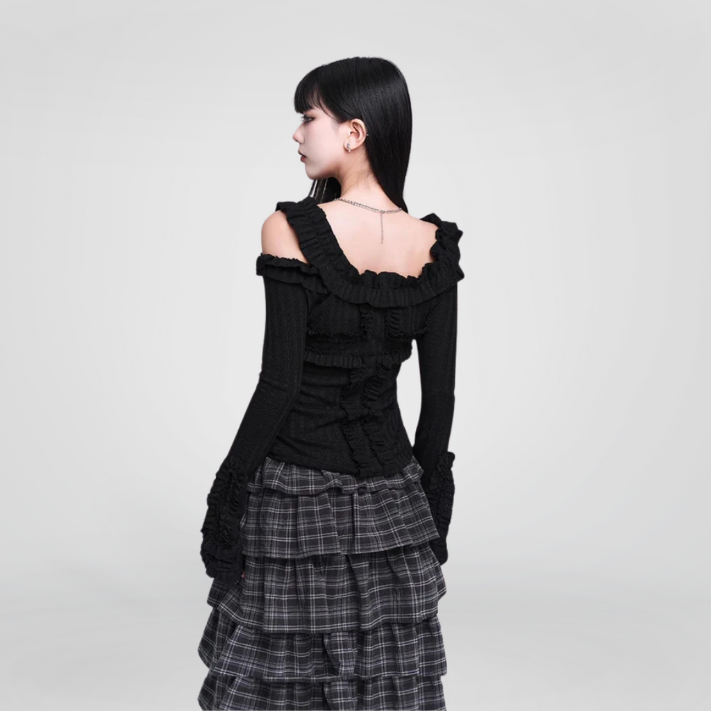 RIBBED OFF-THE-SHOULDER TOP